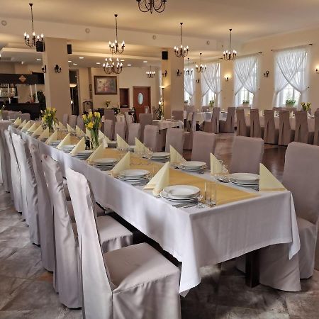 Hotel Kakadu Konin  Dış mekan fotoğraf