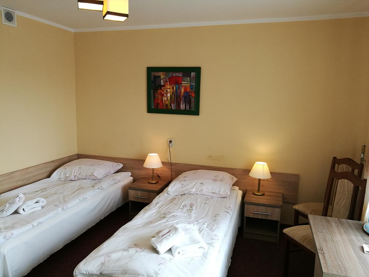 Hotel Kakadu Konin  Dış mekan fotoğraf
