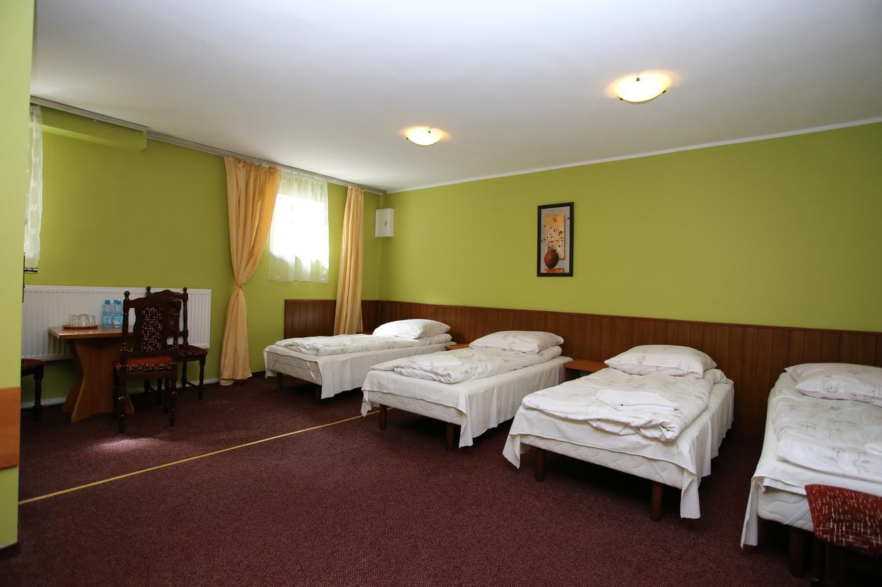 Hotel Kakadu Konin  Dış mekan fotoğraf