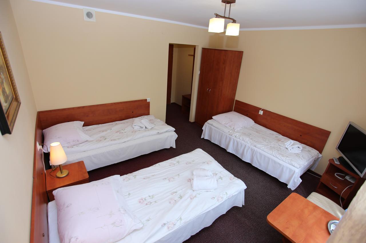 Hotel Kakadu Konin  Dış mekan fotoğraf