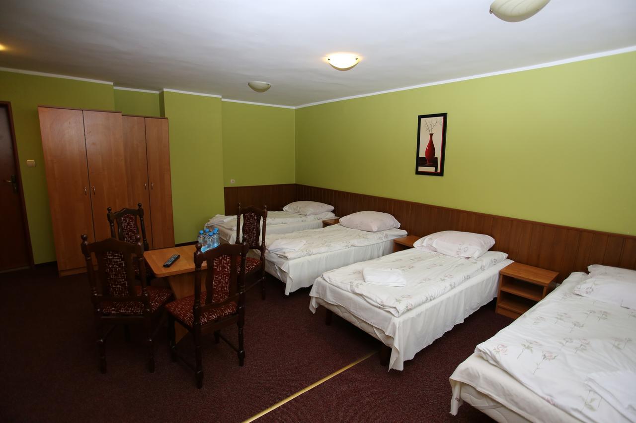 Hotel Kakadu Konin  Dış mekan fotoğraf