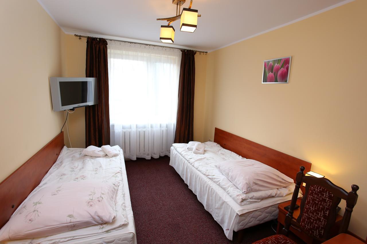 Hotel Kakadu Konin  Dış mekan fotoğraf