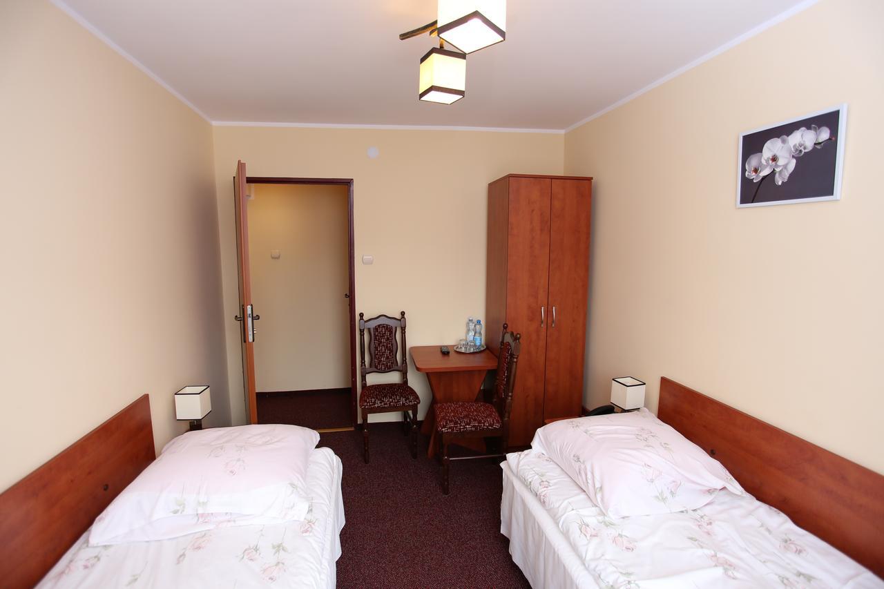 Hotel Kakadu Konin  Dış mekan fotoğraf