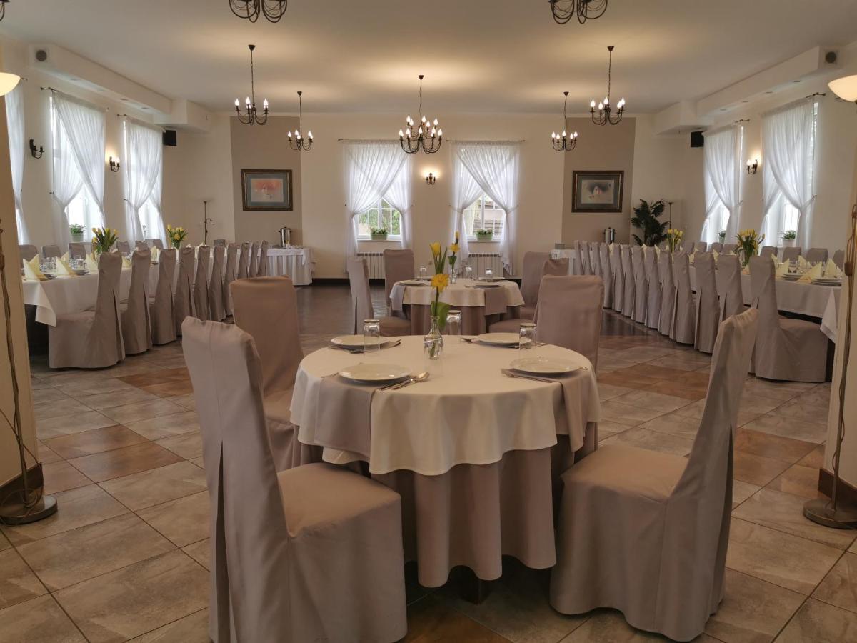 Hotel Kakadu Konin  Dış mekan fotoğraf